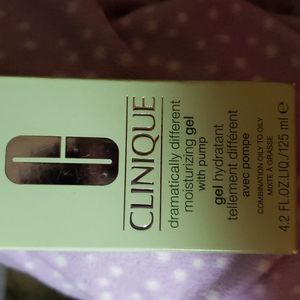 Clinique dramatically different moisturizer gel
